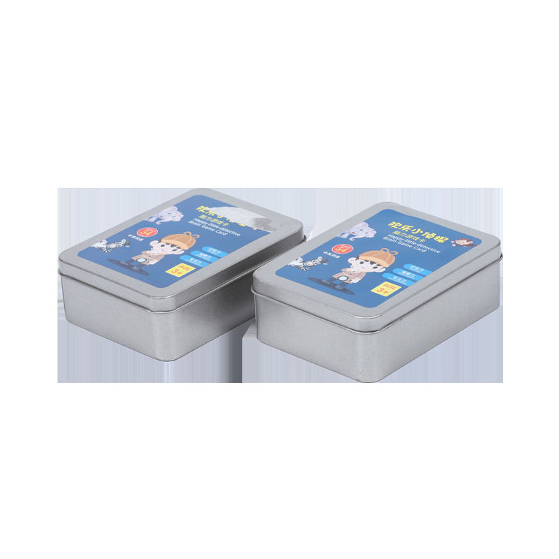 カラフルなパズル パターン 伝統的な法廷カードとカードをプレイする